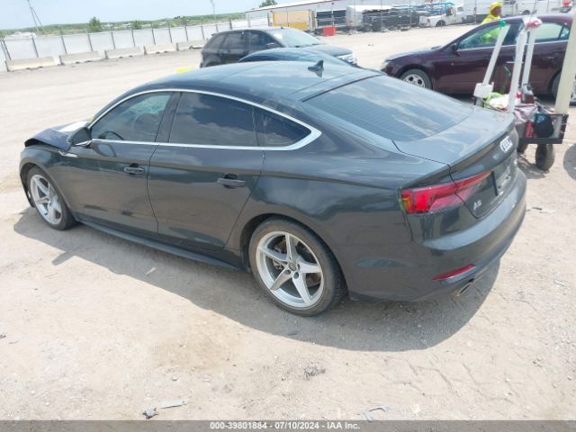 WAUENCF5XJA099396 Audi A5 2.0t Premium