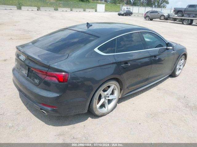 WAUENCF5XJA099396 Audi A5 2.0t Premium