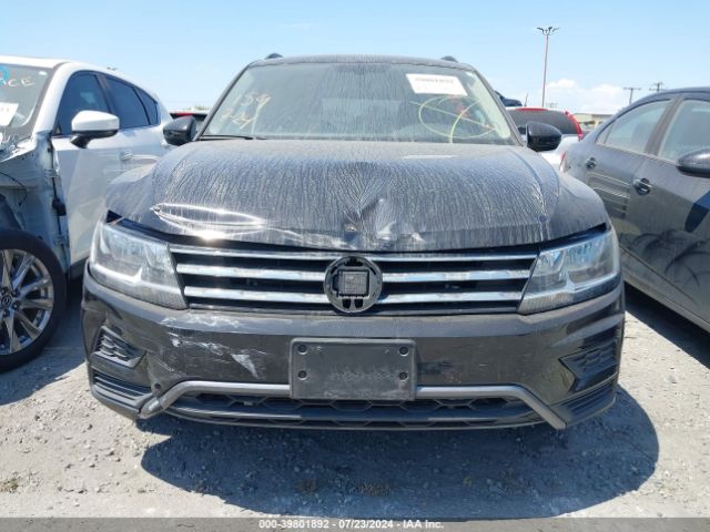 3VV3B7AX4LM074813 Volkswagen Tiguan 2.0t Se/2.0t Se R-line Black/2.0t Sel