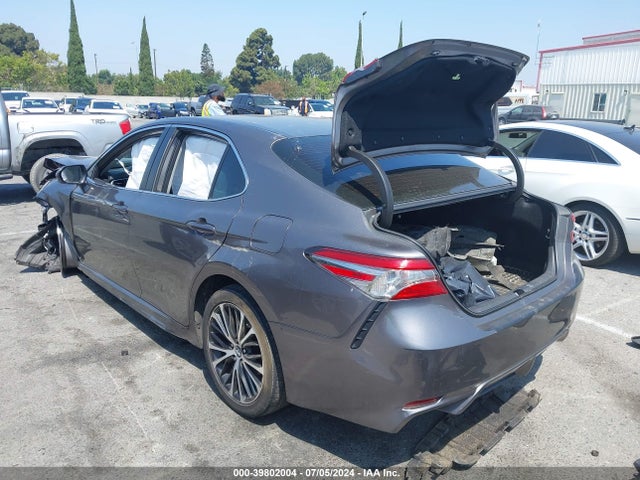 Toyota CAMRY SE 2018 4T1B11HK8JU656793 Image 3