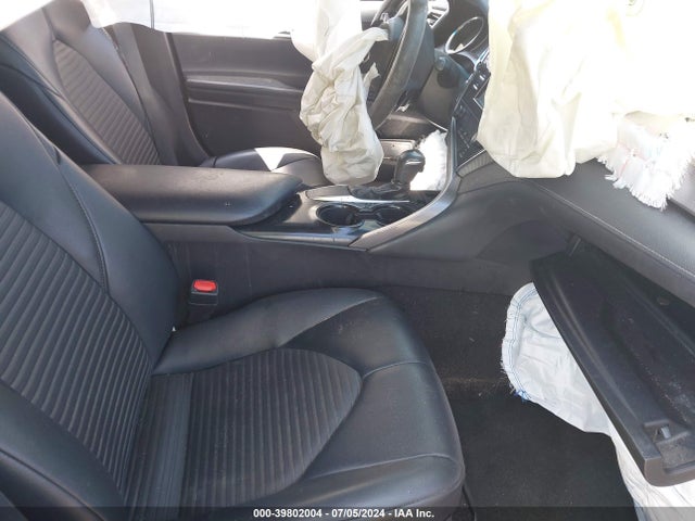 Toyota CAMRY SE 2018 4T1B11HK8JU656793 Image 5
