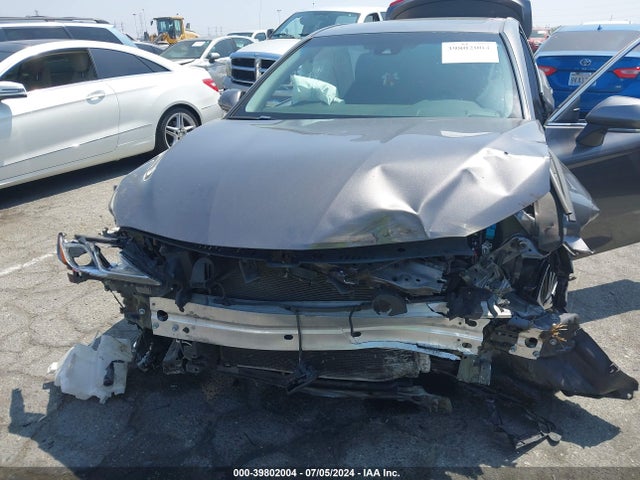 Toyota CAMRY SE 2018 4T1B11HK8JU656793 Image 6