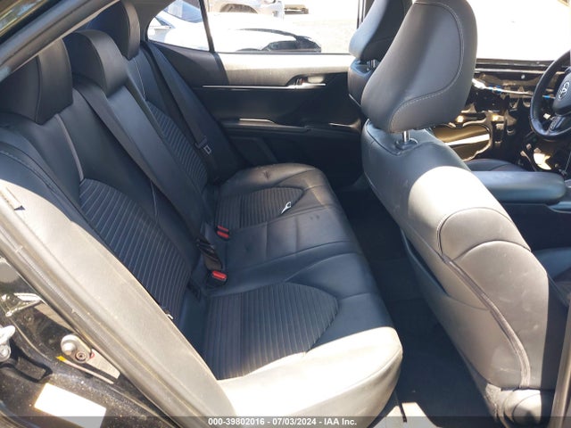 Toyota CAMRY SE 2018 4T1B11HK9JU626850 Image 8
