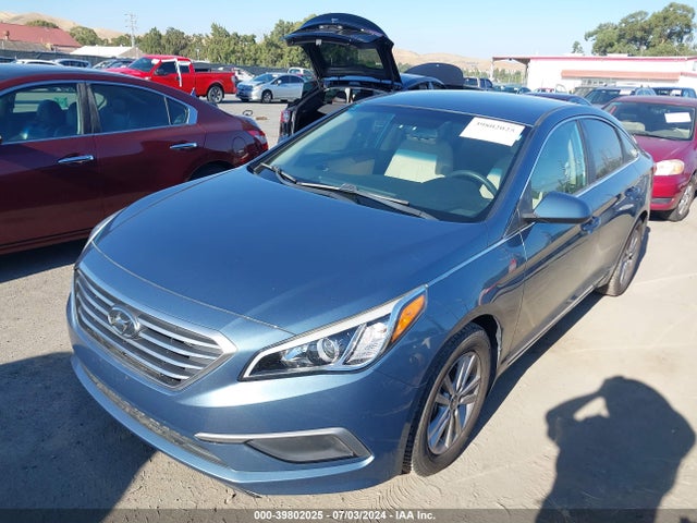 Hyundai SONATA SE 2016 5NPE24AF7GH410897 Image 2