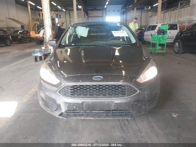 Ford FOCUS SE 2018 1FADP3F21JL327357 Image 6