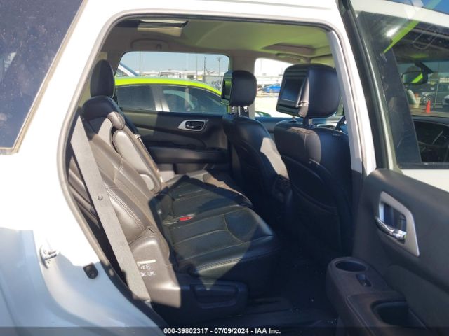 5N1AR2MNXEC701769 Nissan Pathfinder Platinum