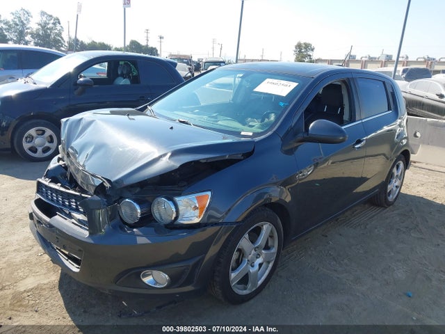 Chevrolet Sonic Ltz Auto 2016 1G1JE6SB9G4159912 Image 2