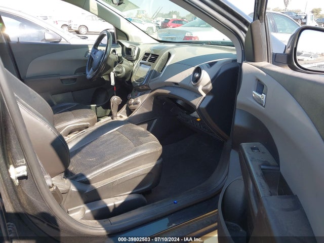 Chevrolet Sonic Ltz Auto 2016 1G1JE6SB9G4159912 Image 5