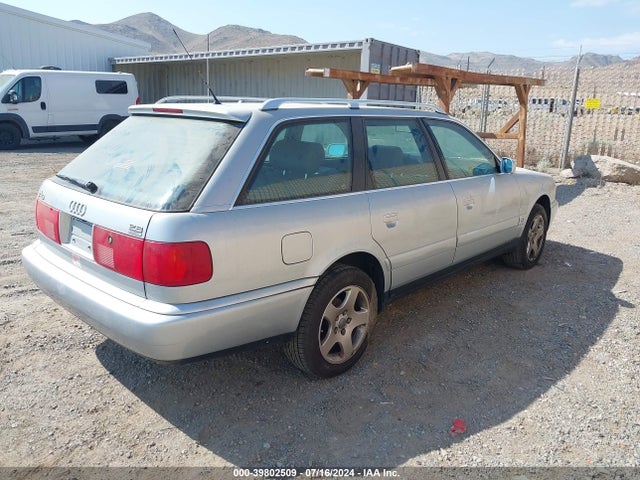 1997 AUDI A6 WAUJC84A3VN059774 Photo 3