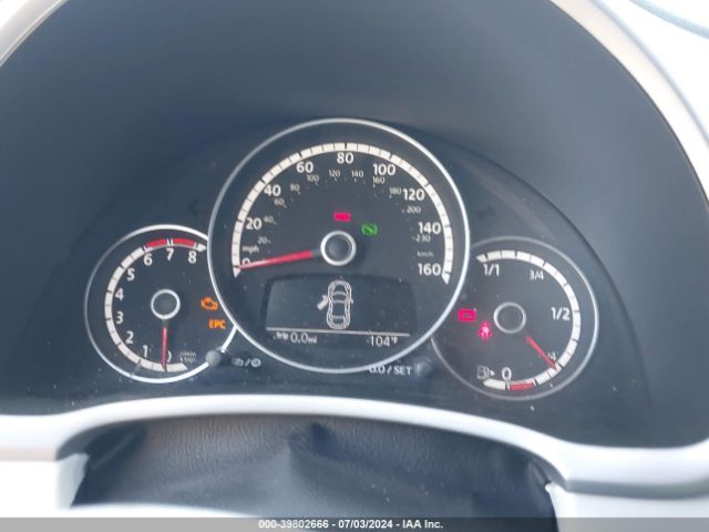 3VW517AT3EM815122 Volkswagen Beetle 1.8t