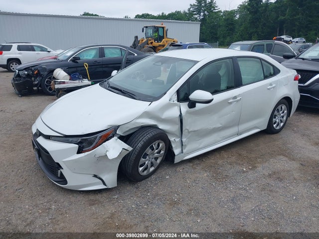 Toyota COROLLA LE 2023 JTDB4MEE0PJ005017 Image 2