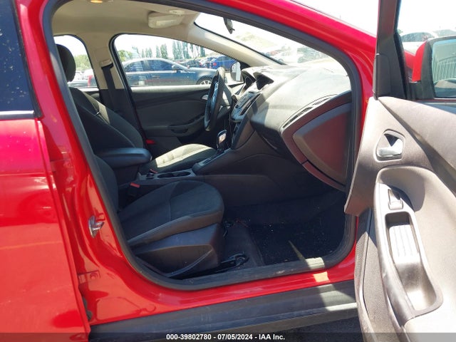 Ford FOCUS SE 2014 1FADP3K24EL400099 Image 5