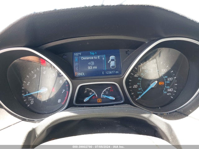 Ford FOCUS SE 2014 1FADP3K24EL400099 Image 7