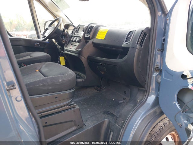 3C6URVJGXKE548590 RAM Promaster 3500 Cargo Van High Roof 159 Wb Ext