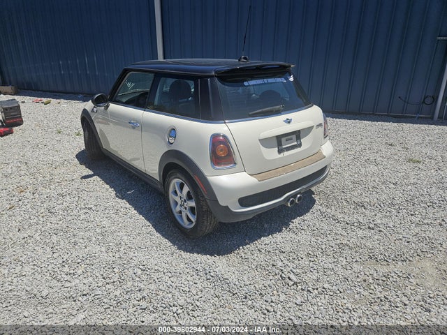 2009 MINI COOPER WMWMF73539TW85247 Photo 2