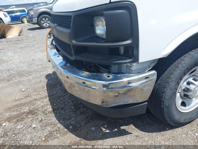 Chevrolet Express 2500 Work Van 2014 1GCWGFCAXE1914917 Image 6