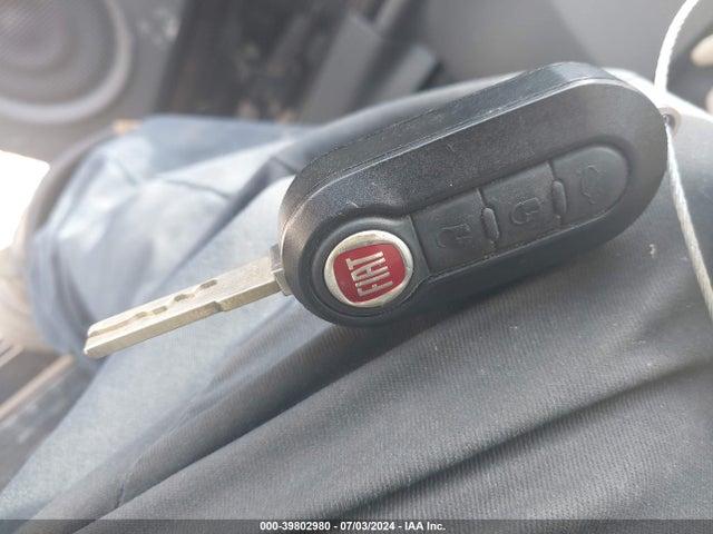 2012 FIAT 500 3C3CFFAR2CT330214 Photo 10