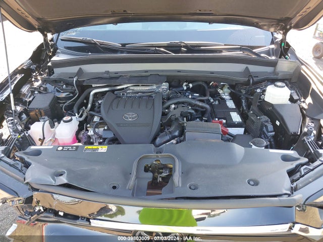 Toyota Grand Highlander Limited 2024 5TDAAAB55RS006113 Image 10