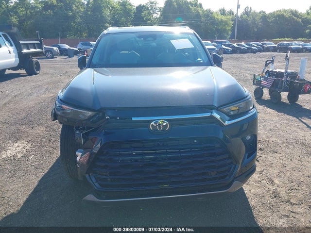 Toyota Grand Highlander Limited 2024 5TDAAAB55RS006113 Image 12