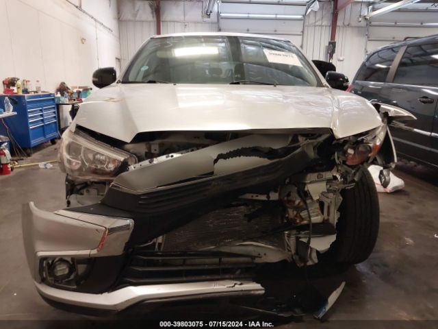 JA4AR3AU1JZ029981 Mitsubishi Outlander Sport 2.0 Le