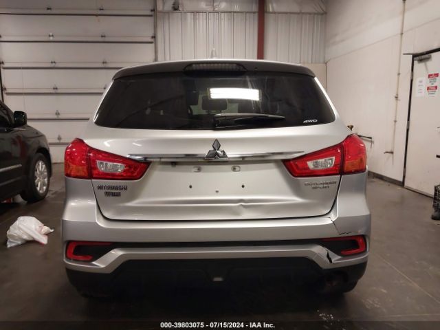 JA4AR3AU1JZ029981 Mitsubishi Outlander Sport 2.0 Le