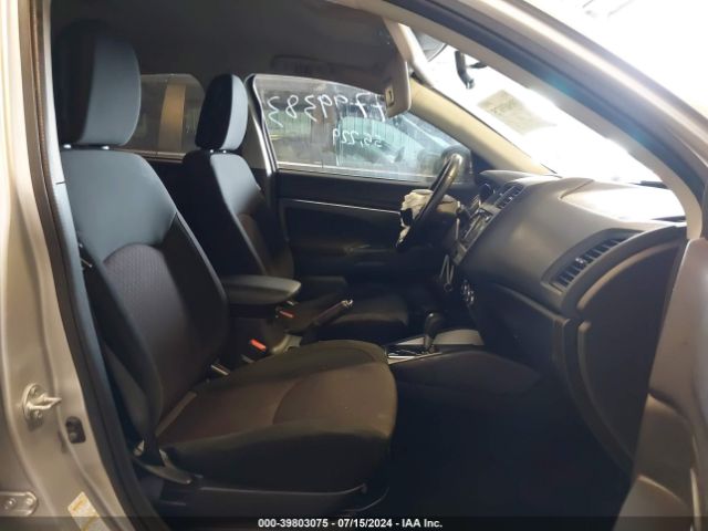 JA4AR3AU1JZ029981 Mitsubishi Outlander Sport 2.0 Le