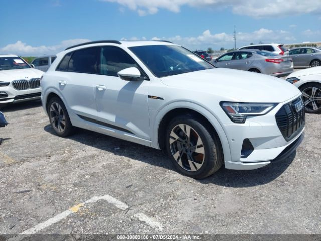 WA1AAAGE1NB002712 Audi E-tron Premium Quattro