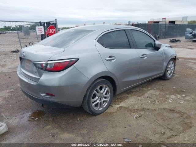 3MYDLBZV8GY127681 Scion IA