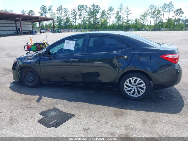 Toyota COROLLA LE 2018 5YFBURHE5JP741432 Image 14