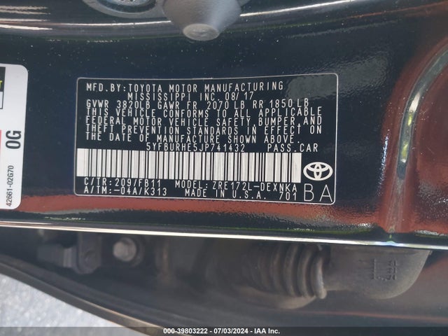Toyota COROLLA LE 2018 5YFBURHE5JP741432 Image 9