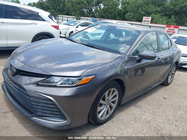 Toyota CAMRY LE 2023 4T1C11AK8PU749367 Image 2