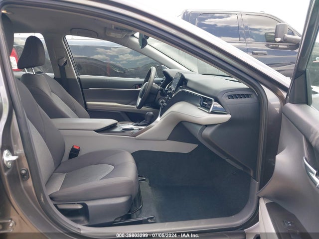 Toyota CAMRY LE 2023 4T1C11AK8PU749367 Image 5