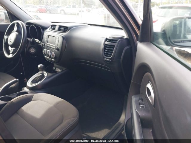 KNDJN2A26J7602086 KIA Soul