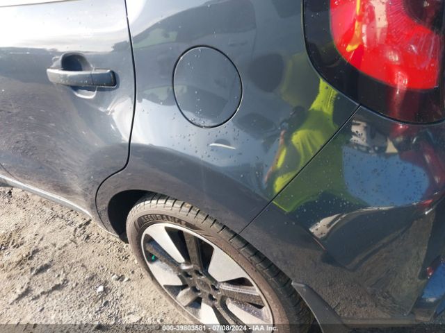 KNDJX3A57F7211630 KIA Soul !