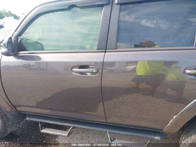 Toyota 4runner Sr5 Premium 2019 JTEZU5JR4K5198623 Image 15