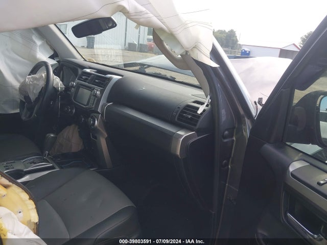Toyota 4runner Sr5 Premium 2019 JTEZU5JR4K5198623 Image 5