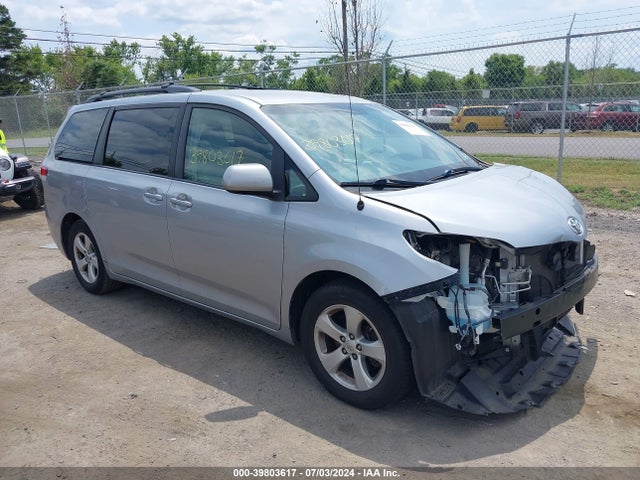 Toyota Sienna Le V6 8 Passenger 2014 5TDKK3DC1ES514632 main image