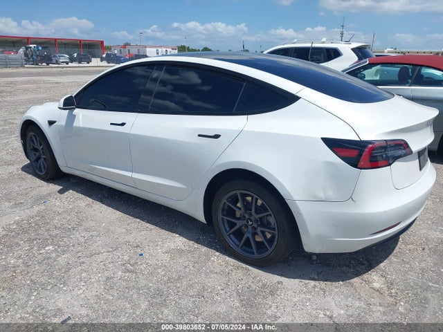 2022 TESLA MODEL 3 5YJ3E1EA0NF307277 Photo 2