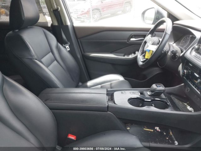 5N1BT3BA7NC683310 Nissan Rogue Sv Fwd