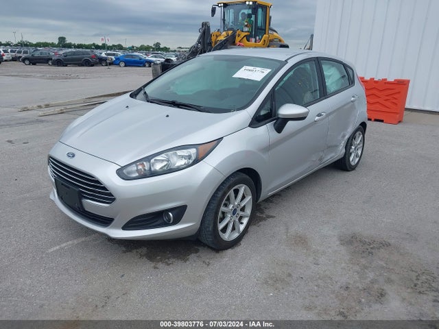 Ford FIESTA SE 2019 3FADP4EJXKM123350 Image 2