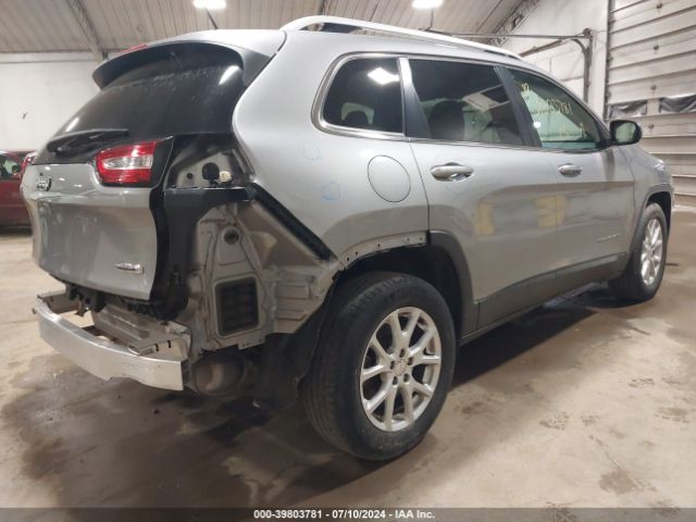 1C4PJMCB9FW789609 Jeep Cherokee Latitude