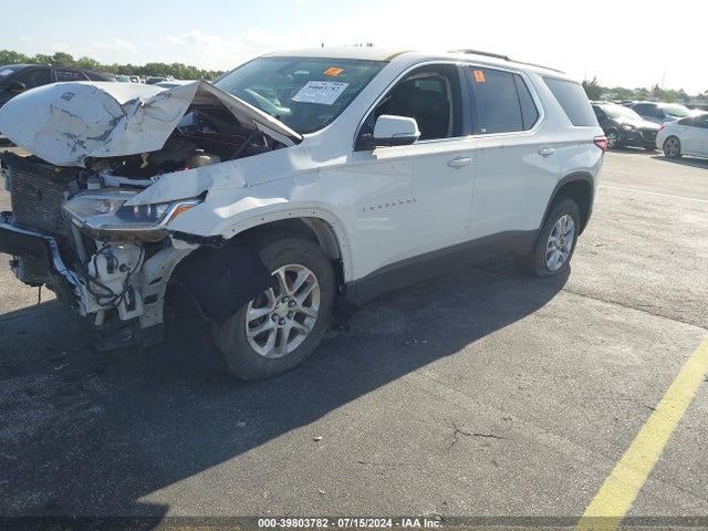 Chevrolet Traverse 1lt 2018 1GNERGKW5JJ171156 Image 2