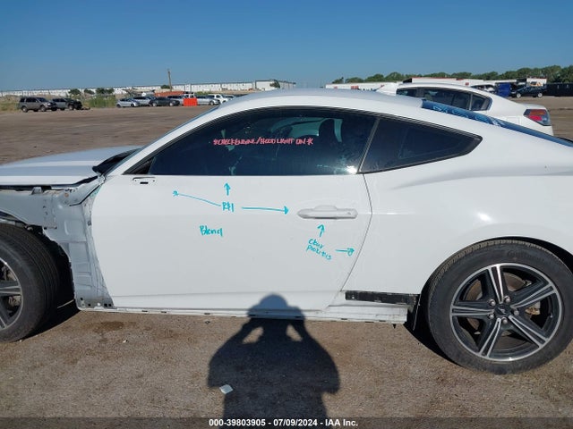 Ford Mustang Ecoboost Premium Fastback 2024 1FA6P8TH2R5105120 Image 15