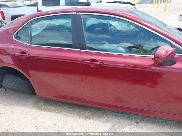 Toyota CAMRY LE 2020 4T1C11AKXLU388833 Image 13