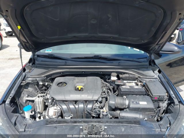 5NPD84LF9JH339796 Hyundai ELANTRA SEL