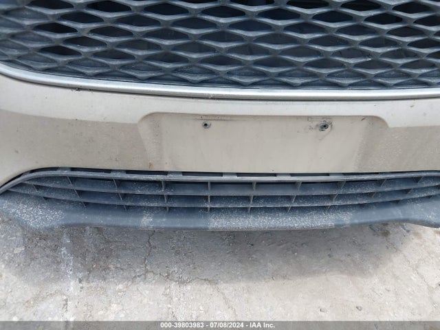 Ford FOCUS SE 2017 1FADP3F24HL204632 Image 6