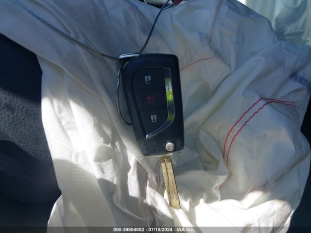 NMTKHMBX2JR051998 Toyota C-HR XLE