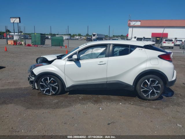 NMTKHMBX2JR051998 Toyota C-HR XLE