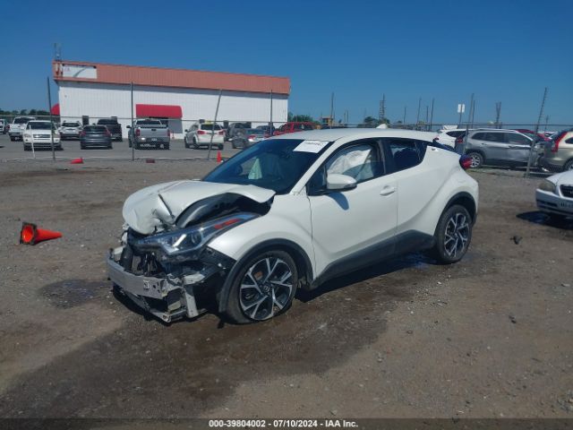 NMTKHMBX2JR051998 Toyota C-HR XLE