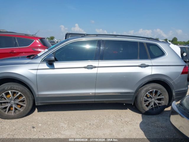 3VV3B7AX5LM073220 Volkswagen Tiguan